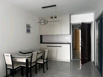 贾汪新夏路整租 南湖月亮湾小区3室2厅/97平/高楼层