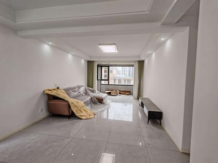 埇桥埇桥区整租 龙河湾3室2厅/117平/中楼层