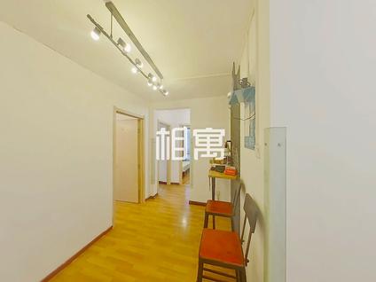 石景山杨庄合租 西现代城3室1厅/8平/低楼层