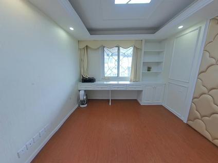 松江泗泾整租 西南名苑3室2厅/125平/高楼层