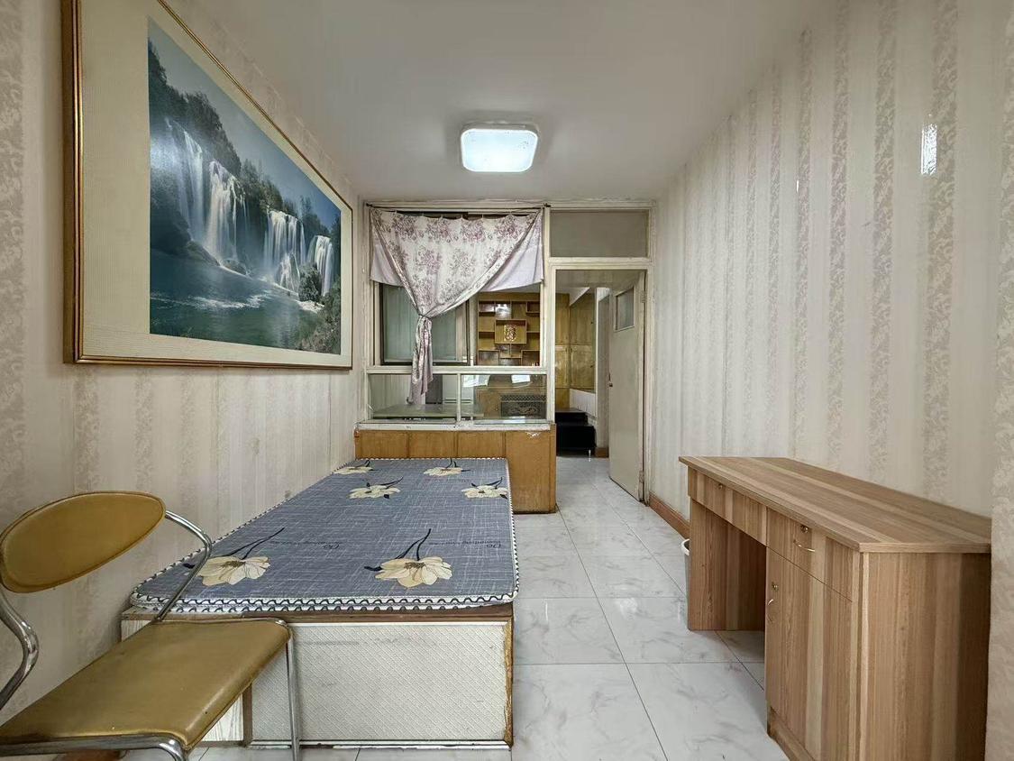 整租·建行家属院(广场南口)