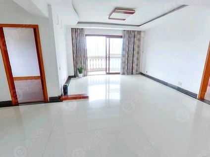 浔阳湖滨整租 湖滨花园东区4室2厅/151平/中楼层