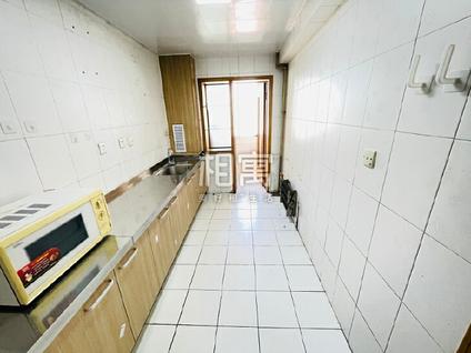 朝阳亚运村合租 新荣家园4室1厅/18平/中楼层