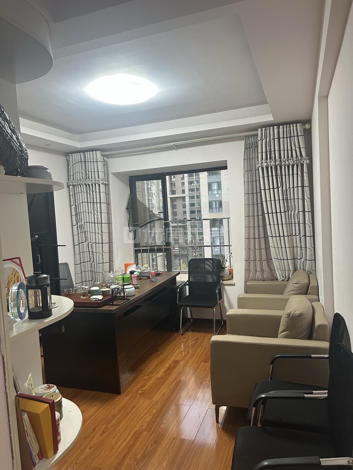 整租·昆明广场中央(A区)