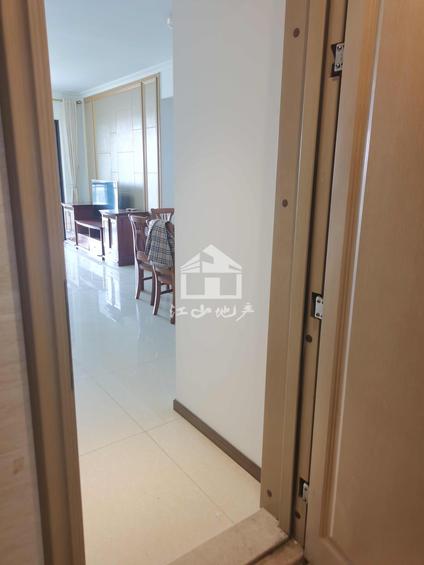 邕宁邕宁整租 合景天峻广场3室2厅/89平/中楼层