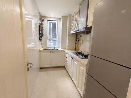 未央矿山路整租 华远海蓝城三期2室2厅/80平/低楼层