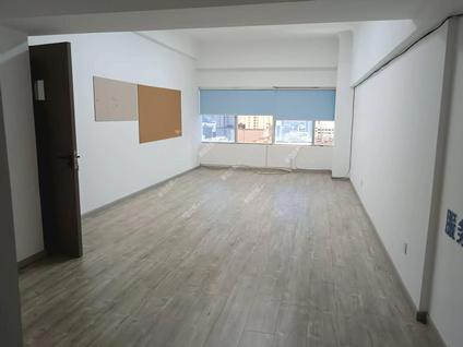 盘龙白塔路整租 知本时代1室0厅/50平/中楼层