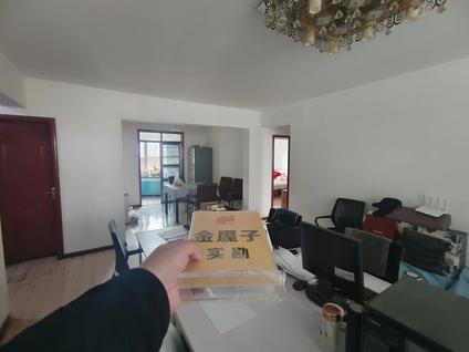 城西海湖新区整租 海宏一号A区3室2厅/137平/低楼层