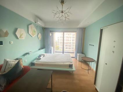 香洲唐家湾整租 恒隆华萃园1室0厅/37平/中楼层