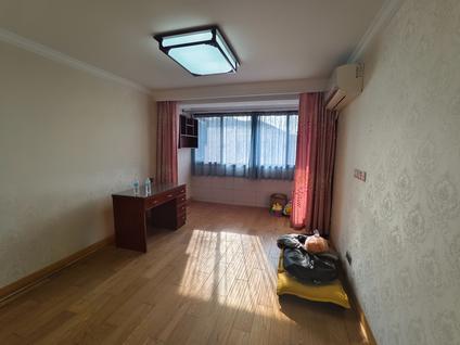 浦东北蔡整租 南新四村1室1厅/46平/中楼层