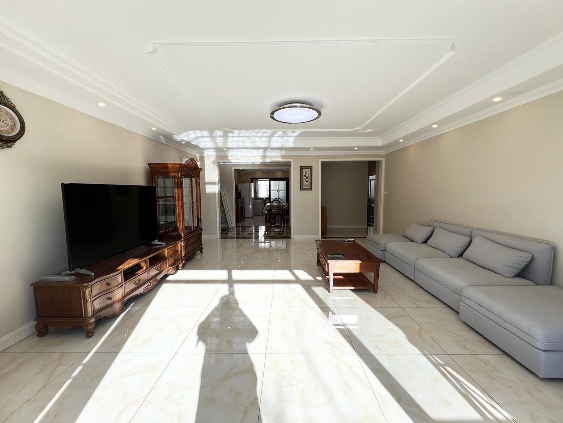 整租·领秀翡翠山(A区)