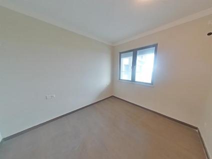 禅城南庄整租 保利中交大都汇4室2厅/131平/低楼层