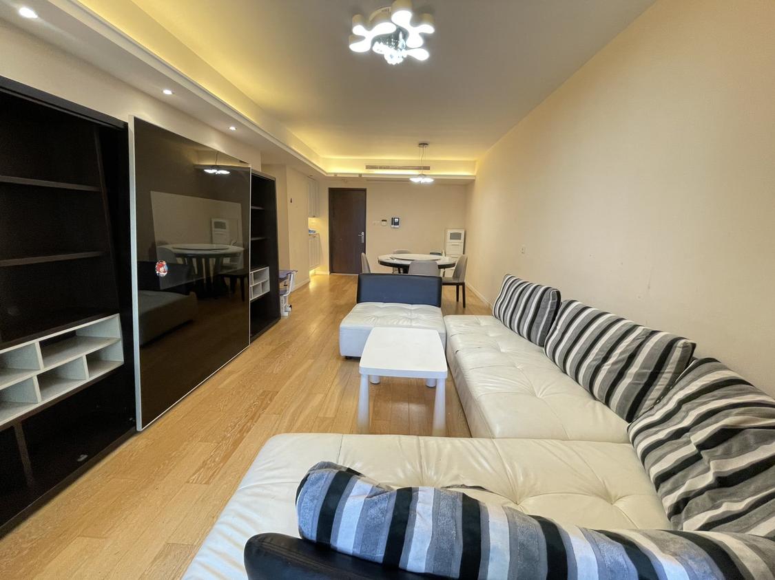 整租·万科海上传奇