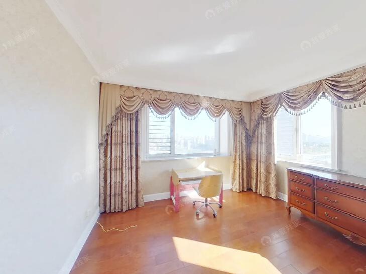 整租·龙湖唐宁one