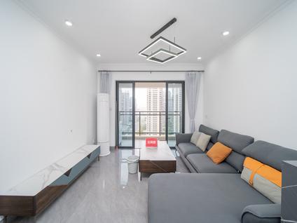 江海府西整租 明泰城2室2厅/76平/中楼层