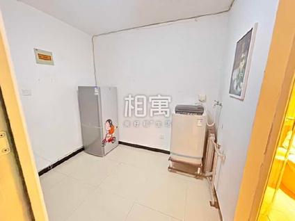 朝阳国贸CBD整租 金台里社区1室1厅/42平/高楼层