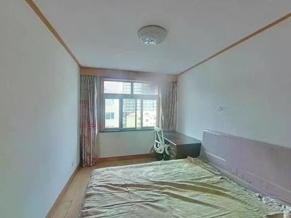 市南二轻新村整租 浮山花园3室1厅/130平/中楼层