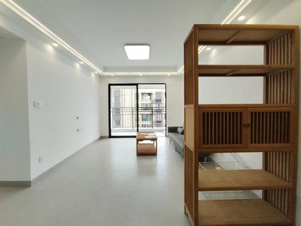 蓬江杜阮整租 中梁旭辉壹号院3室2厅/98平/高楼层