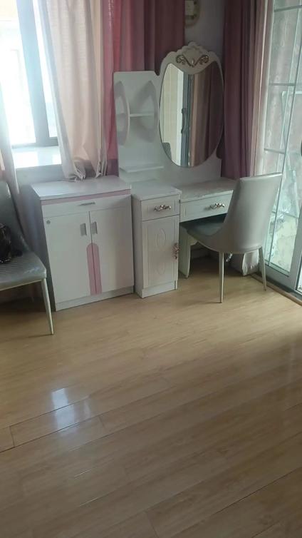 兰山新闻大厦整租 金玉山世纪花园1室1厅/47平/高楼层