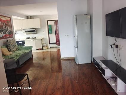 临桂临桂新区整租 宝盈大厦1室1厅/62平/低楼层