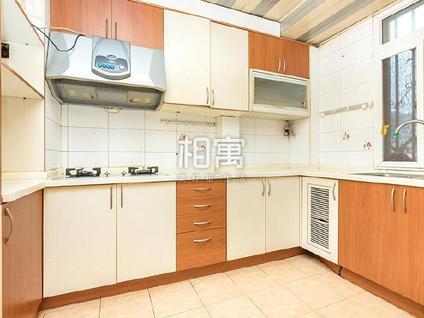 丰台草桥合租 玉芳园3室1厅/25平/低楼层