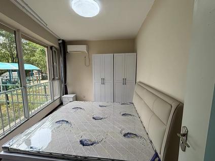 新华赵陵铺整租 星河御城1室1厅/40平/地下