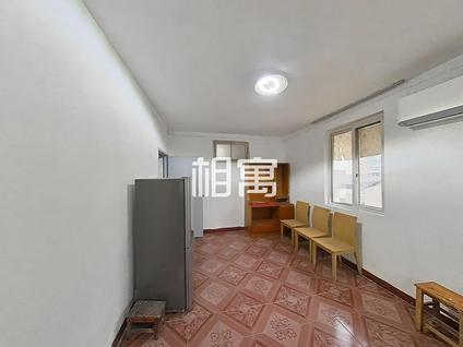 姑苏南门整租 司前街2室1厅/65平/中楼层