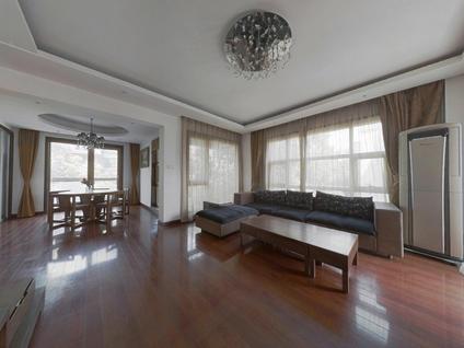 栖霞马群整租 天泓山庄3室2厅/140平/高楼层