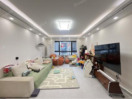 丰台花乡整租 首开华润城3室2厅/141平/低楼层