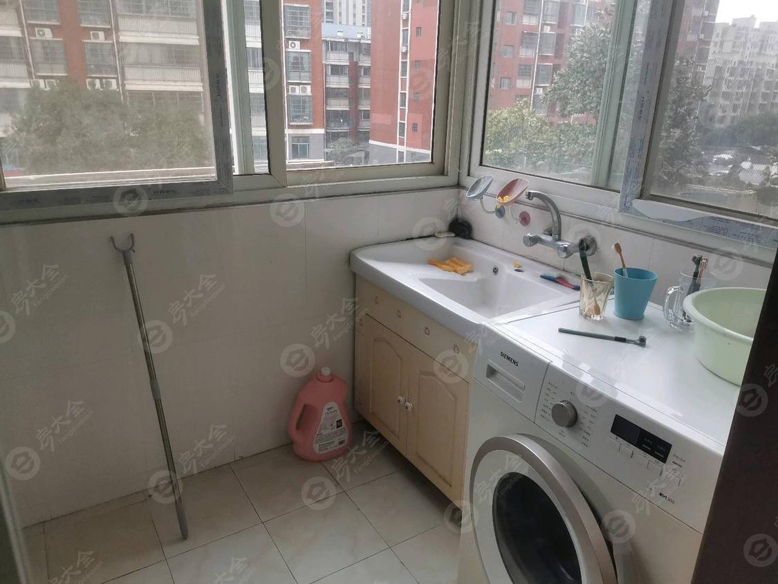 整租·万众佳园