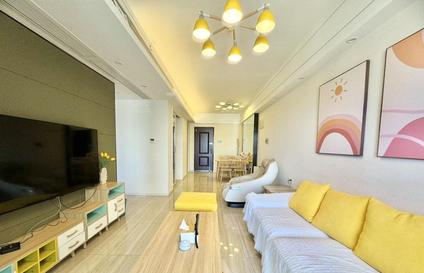 天涯天涯区整租 鸿洲天玺1室2厅/56平/高楼层