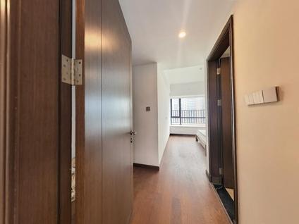 顺德乐从整租 泰禾世茂佛山院子(二期)4室2厅/172平/中楼层