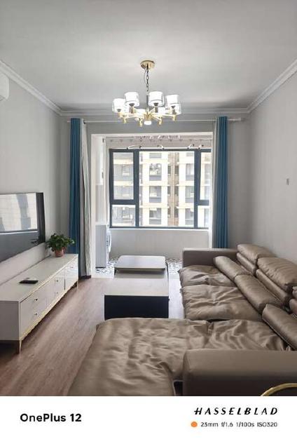 历下解放东路整租 绿地IFC中央公馆(B1-2区)3室2厅/73平/低楼层