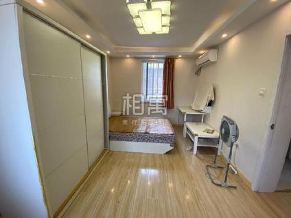 普陀长风整租 梅川一街坊1室1厅/37平/低楼层