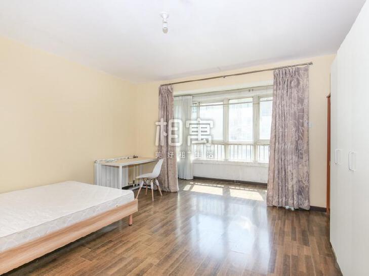 合租·龙泽苑(西区)