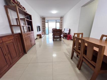 火炬开发区中山港整租 誉港湾花园3室2厅/110平/中楼层