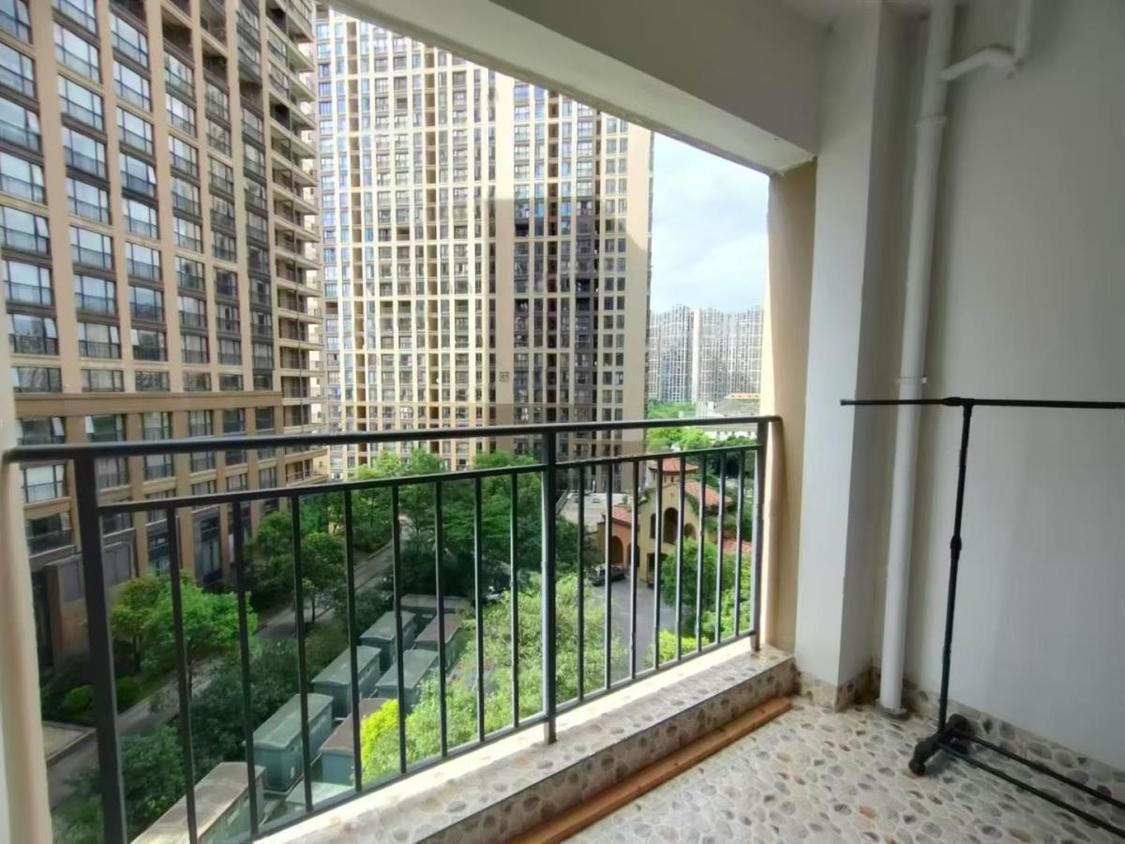 整租·花样年麓湖国际