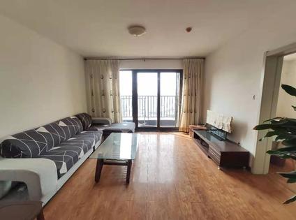 黄岛灵山卫整租 世茂诺沙湾3室2厅/119平/顶层