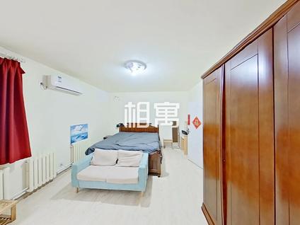 朝阳惠新西街整租 小关北里24号院1室1厅/62平/低楼层