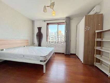 朝阳管庄合租 京通苑4室1厅/15平/中楼层