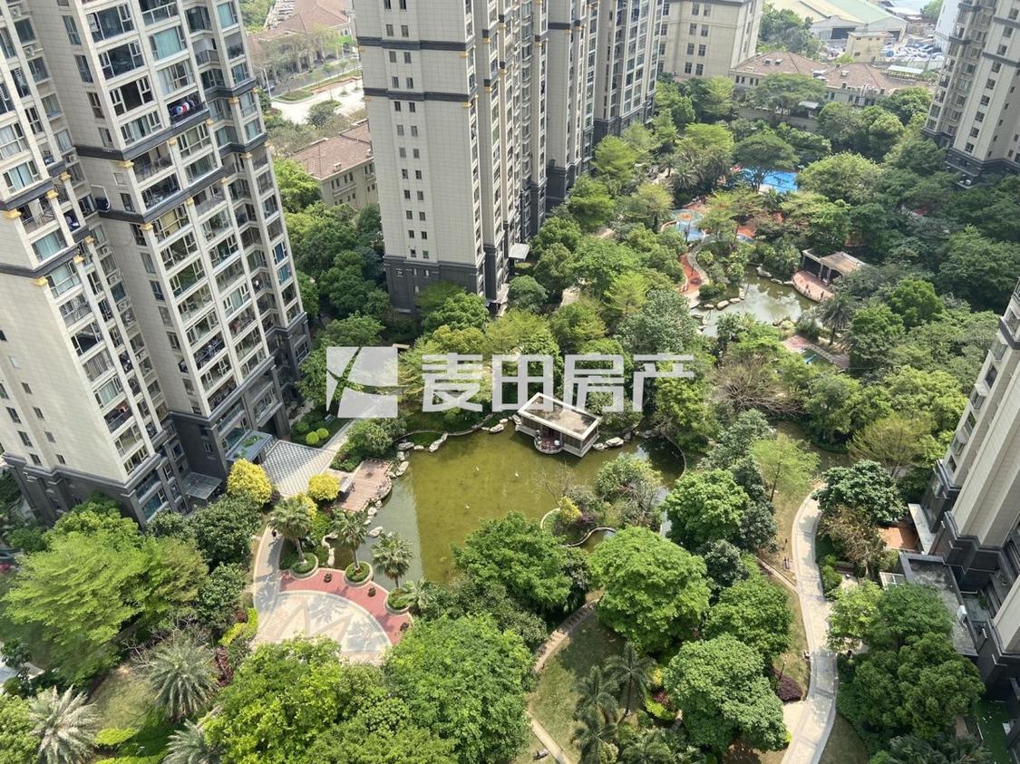 整租·世茂湖滨首府(D区)