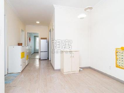 丰台花乡合租 天伦锦城3室1厅/20平/低楼层