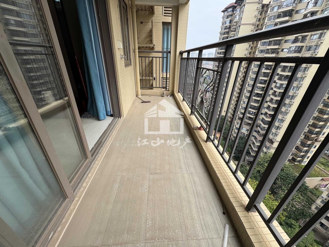 整租·龙光玖珑臺