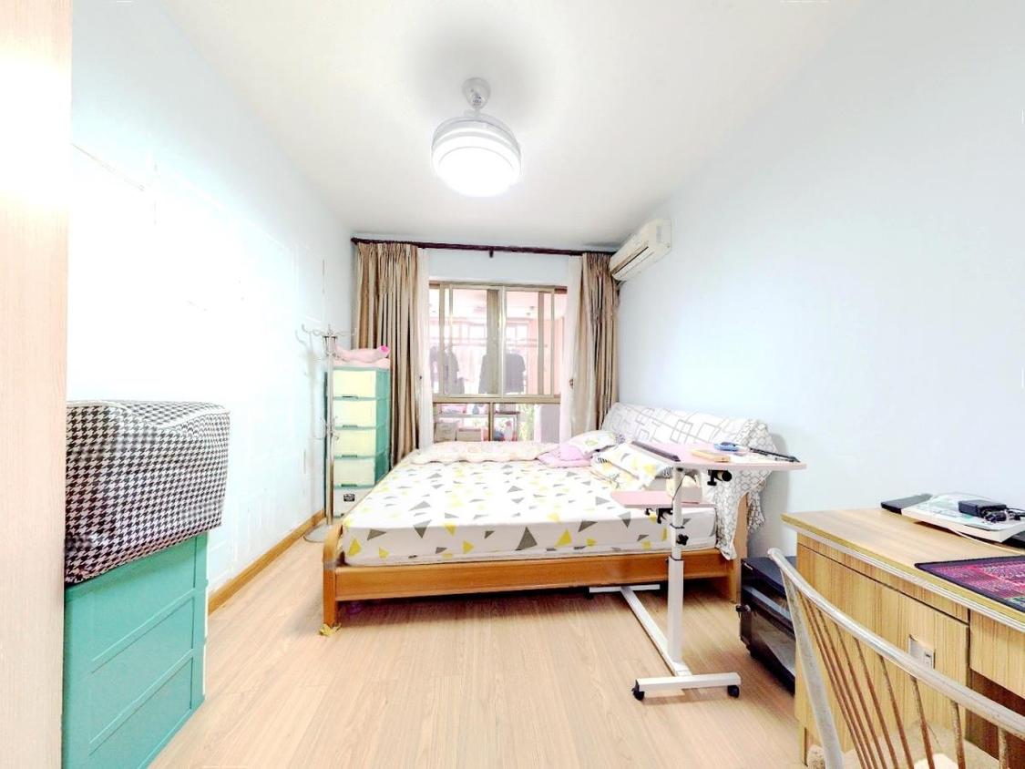 整租·君临海岸