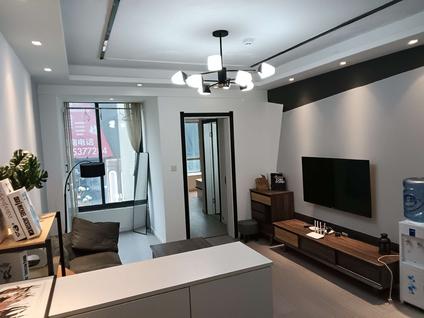 南明花果园整租 花果园(B南区)3室2厅/98平/低楼层