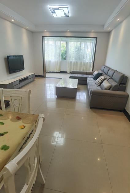 永川永川整租 金港明珠3室2厅/129平/高楼层