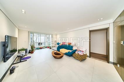 朝阳太阳宫整租 太阳公元(北区)3室2厅/174平/高楼层