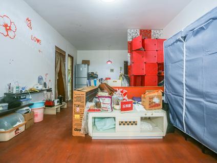 南山南油整租 金田花园3室2厅/82平/中楼层