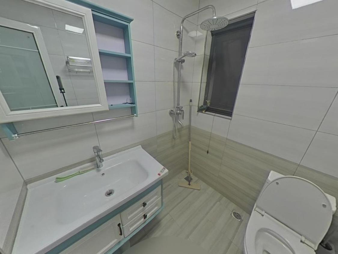 整租·劳动公园里