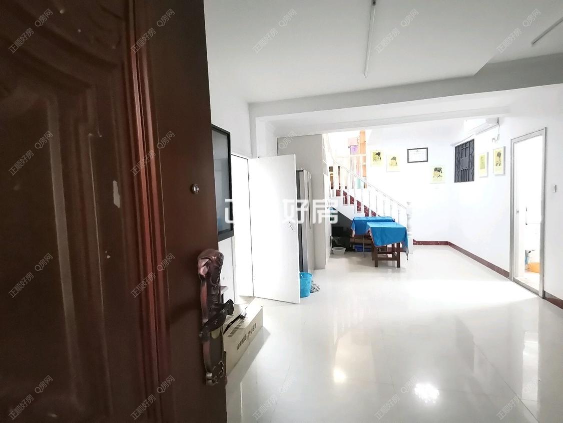 整租·华策岭峰国际